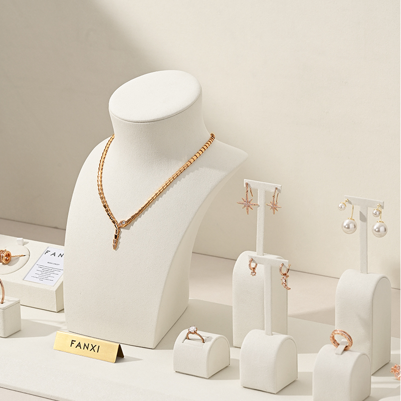Oirlv Beige Jewelry Display St - огляд і ціна Home Improvement Outlet Stores