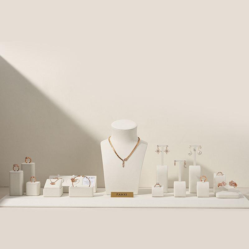 Oirlv Beige Jewelry Display St - огляд і ціна Home Improvement Outlet Stores